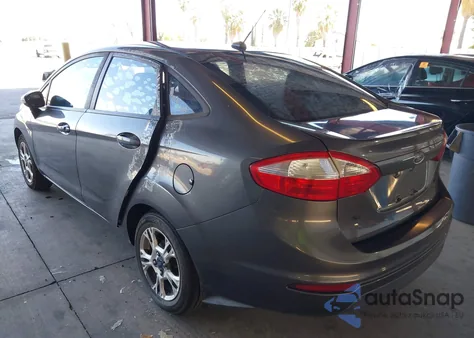 2015 Ford Fiesta Se из США, поврежденный, VIN 3FADP4BJXFM151076